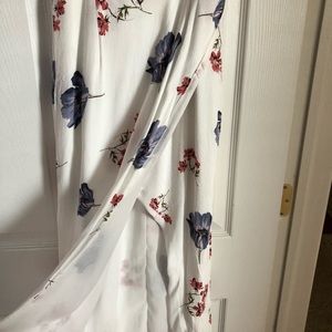 Bardot Calf length floral dress Size 4/6 small